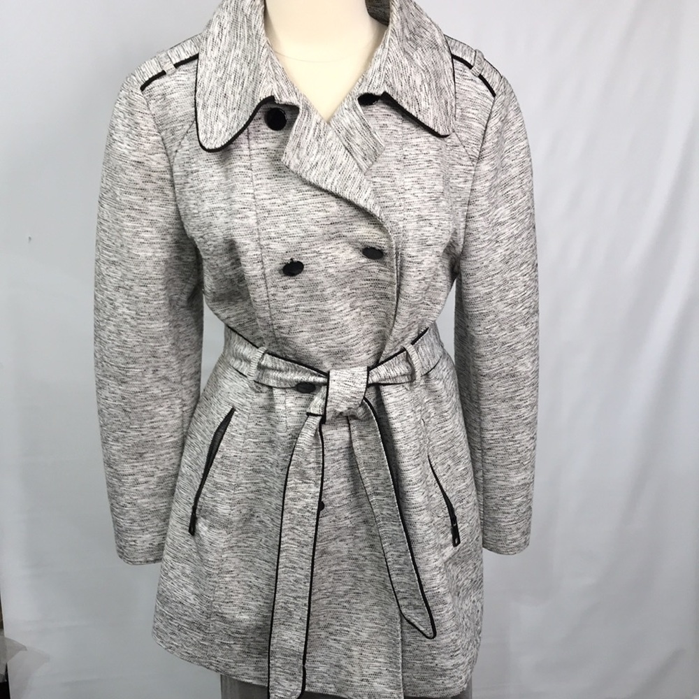 GUESS Trench Coat